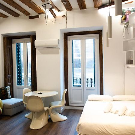 Hortaleza 4, Preciso Estudio En Chueca Junto A La Gran Via De 马德里 外观 照片