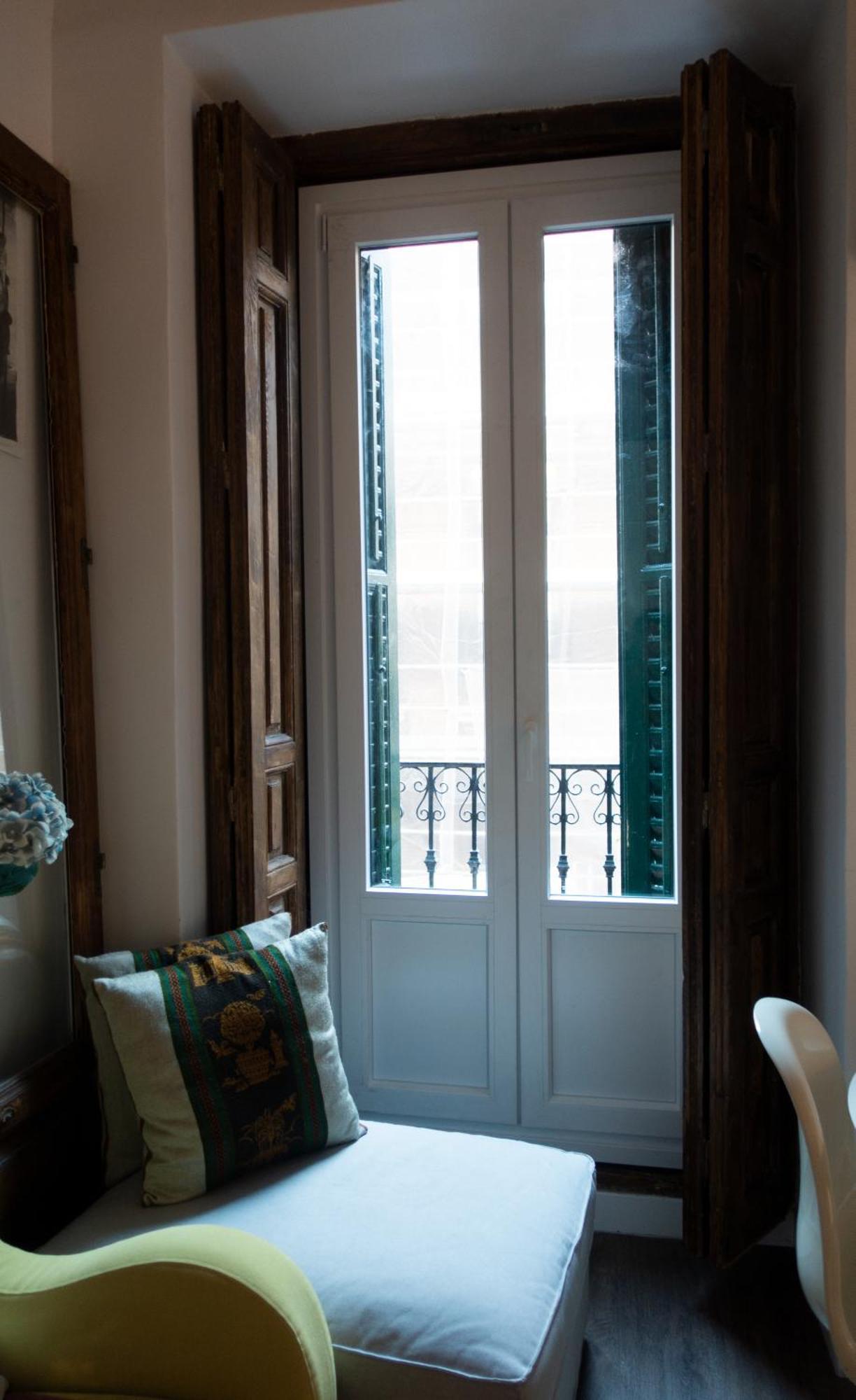 Hortaleza 4, Preciso Estudio En Chueca Junto A La Gran Via De 马德里 外观 照片